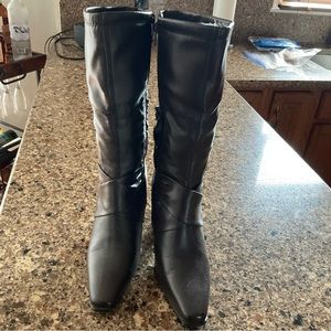 Womens Boots